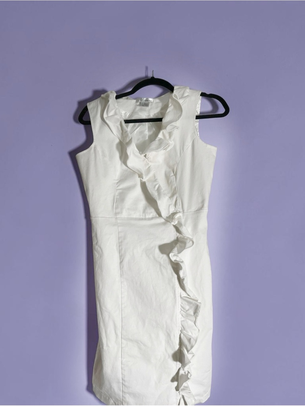 WDNY Ivory Ruffle sheath Dress size 6